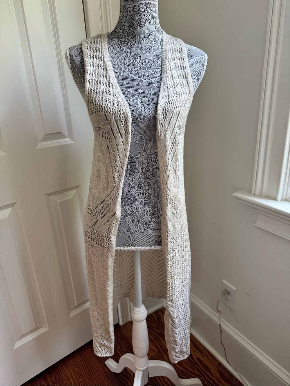 Light Tan Open Front Knit Sleeveless Duster Vest Sz. S Festival Boho Cottagecore